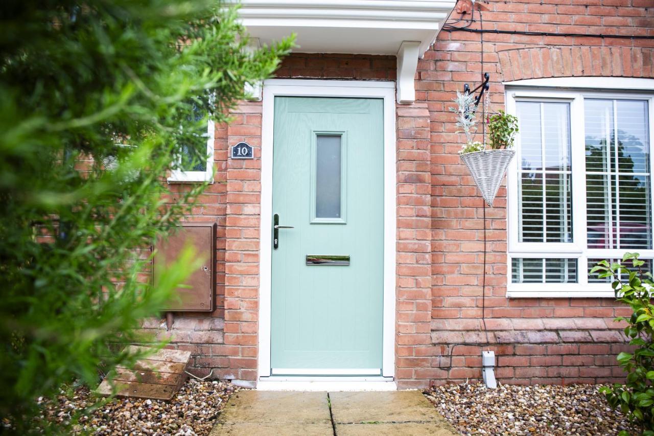 Beautiful House In Stratford Upon Avon Villa Exterior foto